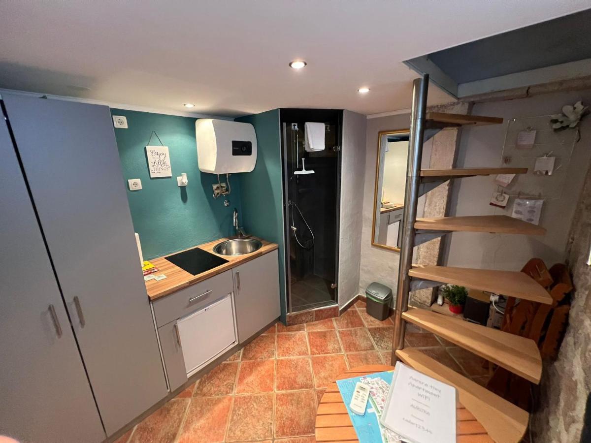 Aurora Tiny Apartment
