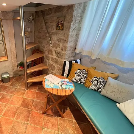 Aurora Tiny Apartment Zadar Exterior photo