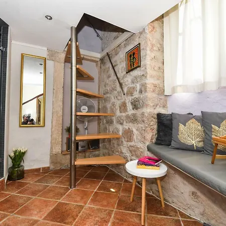 Aurora Tiny Apartment Zadar Exterior photo
